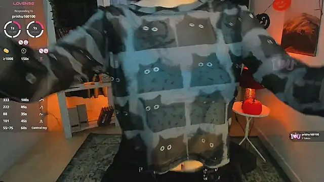 lilithlunna online show from November 2, 10:02 pm