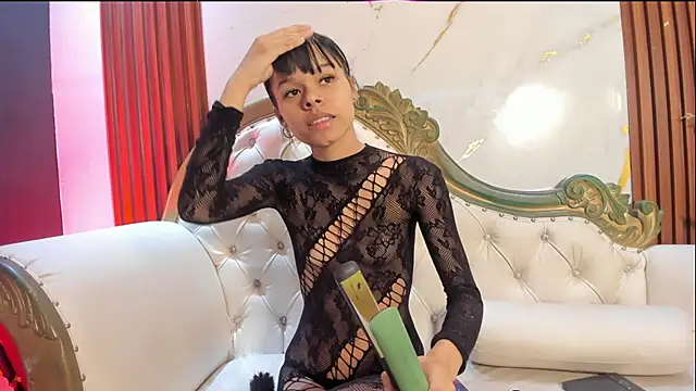 BrithanySummer online show from December 5, 5:40 am