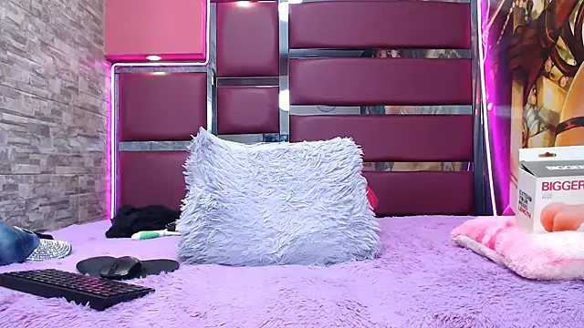 perfectlump online show from September 19, 4:06 pm