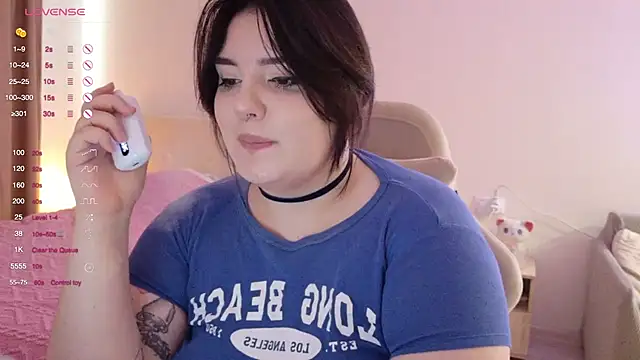 YumiYammy online show from March 25, 6:05 am