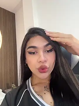 RoseCassie online show from February 20, 2:18 pm