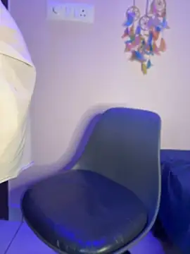 honeyboobies7249 online show from April 8, 8:00 pm