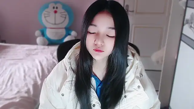 xiao-xiao-D online show from December 4, 5:32 am