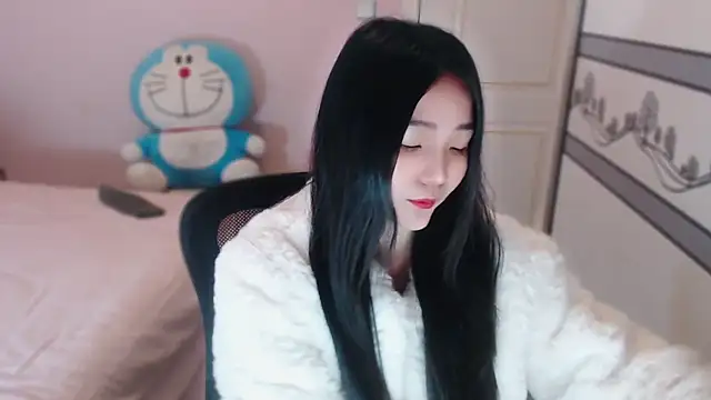 xiao-xiao-D online show from December 18, 8:41 am