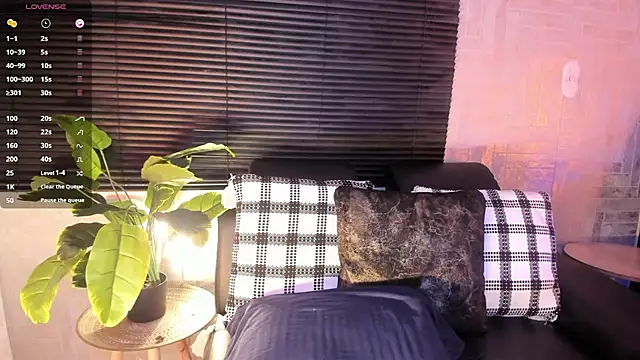 JhonyMiller  online show from March 4, 7:53 pm