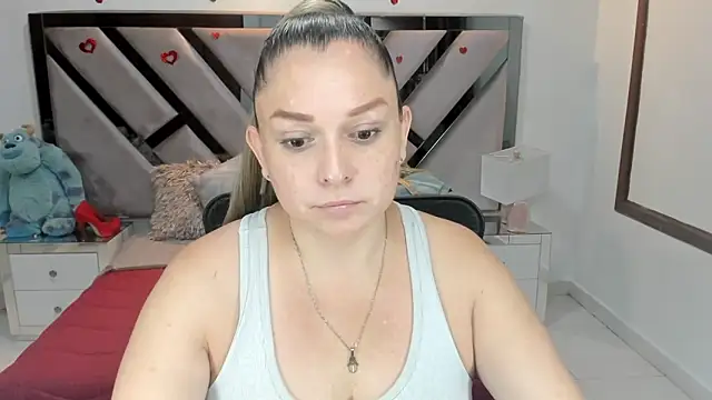 natalia5560 online show from October 5, 1:49 pm