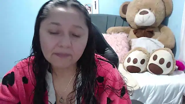 Snapshot of AngelRouss chatting on September 27, 10:39 pm AngelRouss online show from September 27, 10:39 pm