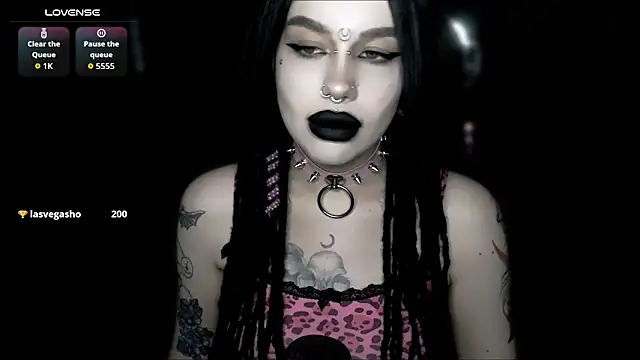 alexx succubus online show from April 16, 10:01 pm