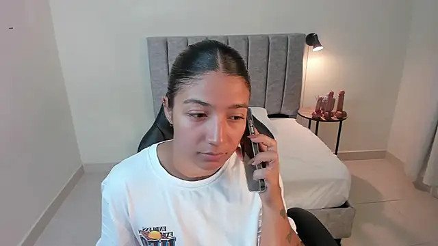 martina roldam online show from October 22, 2:27 am