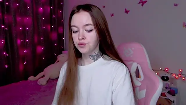 Naughty Mable online show from November 3, 12:14 am