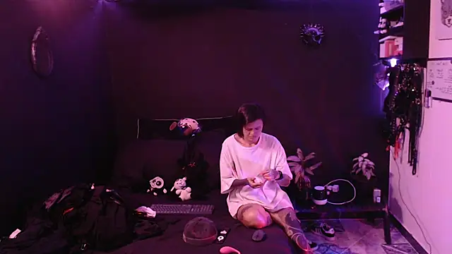 rousstattoo online show from April 14, 2:22 am