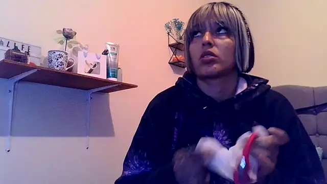 BlueStoneX online show from March 8, 9:13 am