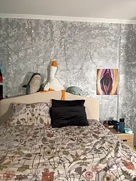 Sabrina shells online show from September 19, 10:36 am