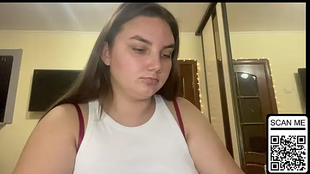 Dreamyblushfairy online show from November 18, 7:48 pm