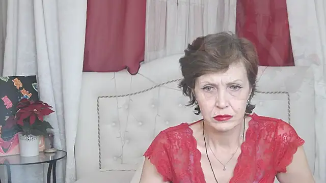 SilviaHart online show from October 10, 1:05 pm