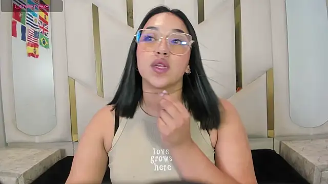 IsabellRodriguez18 online show from July 1, 3:50 am