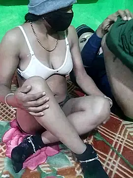 Coupleshow47 online show from January 9, 10:58 pm