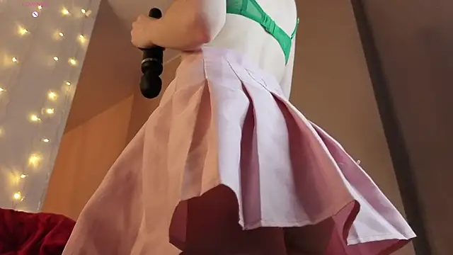 OhYumiYes online show from January 10, 8:46 pm