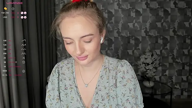 A delina online show from November 24, 2:19 pm