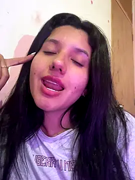 emmariders2 online show from October 19, 9:39 pm