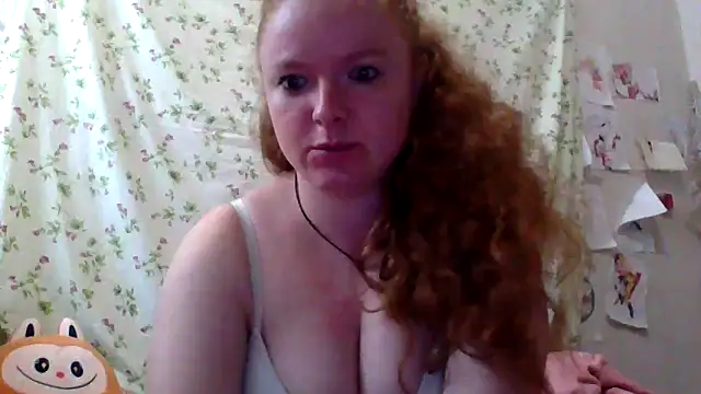 Rae Jeannie online show from June 8, 6:47 am