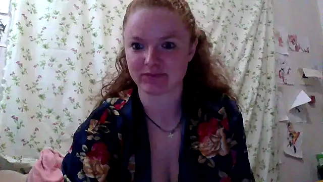 Rae Jeannie online show from April 25, 7:22 am