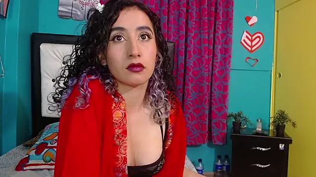 Snapshot of valerie_mase chatting on October 20, 6:44 pm valerie mase online show from October 20, 6:44 pm