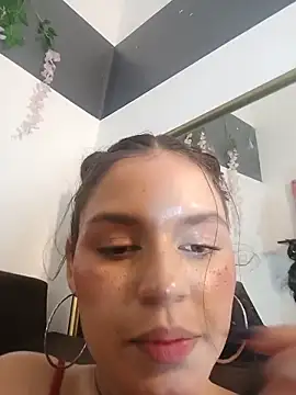 Danni shy online show from May 16, 12:13 am