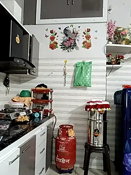 Best-Couple online show from February 26, 4:00 am