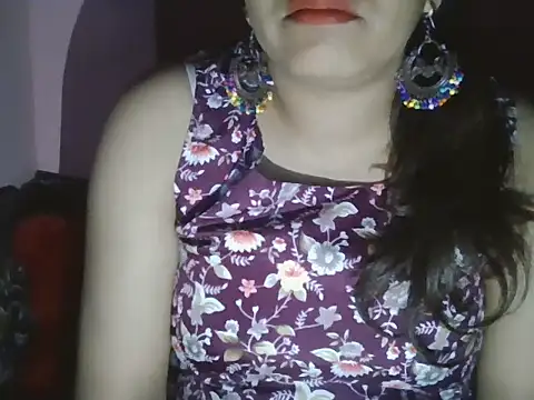 Hot-shanvi online show from April 4, 5:23 pm