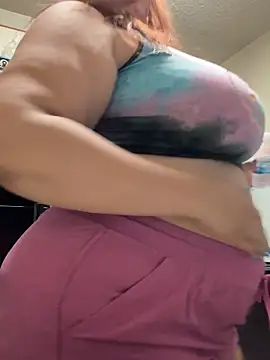 Snapshot of Thickarella420 chatting on September 20, 5:55 pm Thickarella420 online show from September 20, 5:55 pm