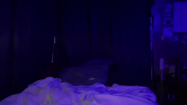 mamifresita online show from November 30, 7:01 am