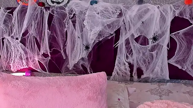 LiaCathaleya online show from October 19, 8:22 pm