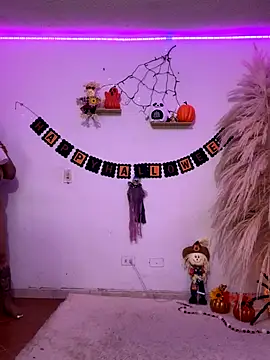 ariadna cooper online show from October 19, 5:20 am