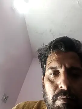 MAGNETICDADDY8 online show from November 28, 6:00 pm