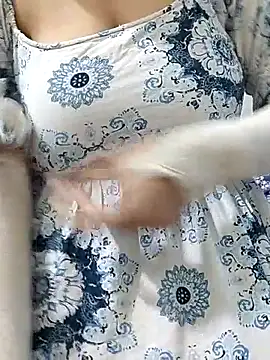 mallupriyapriya online show from April 22, 9:17 am