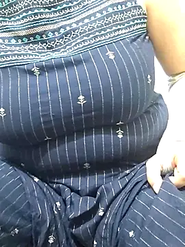 mallupriyapriya online show from February 5, 7:00 am