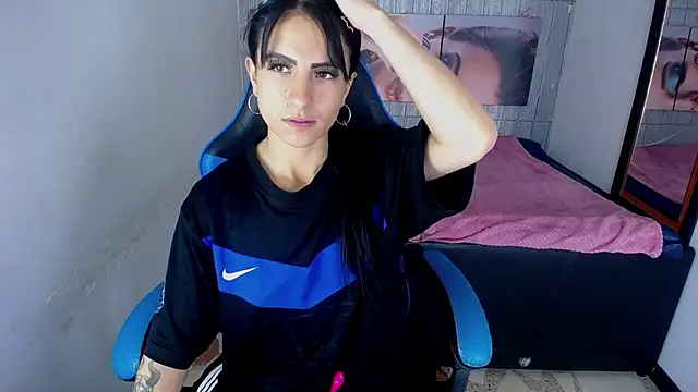 Anniee x online show from September 29, 12:32 pm