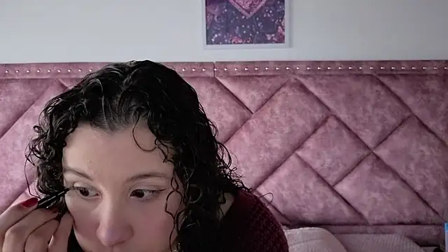 Charlotte  Miller online show from September 27, 11:39 am