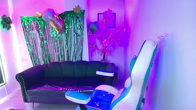 Arianna sweeet online show from March 20, 4:06 am