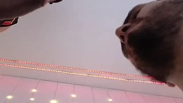 Snapshot of Dante_Bones chatting on September 23, 11:52 am Dante Bones online show from September 23, 11:52 am