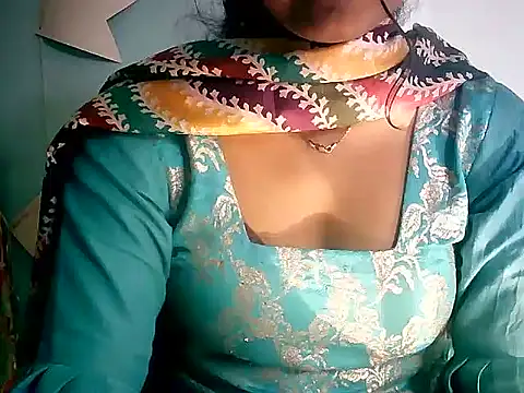 Barbie 183 online show from February 6, 5:33 am