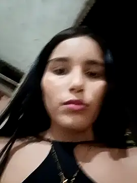 Snapshot of the_queen_of_street chatting on October 15, 2:58 am the queen of street online show from October 15, 2:58 am