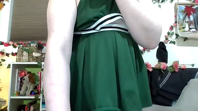 AverageRose online show from February 25, 8:57 am