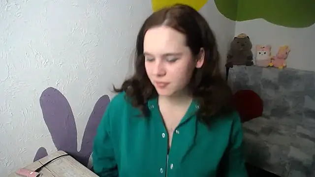 mini girly online show from November 4, 1:38 pm