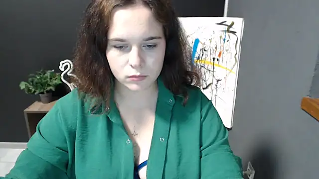 mini girly online show from September 25, 2:27 pm