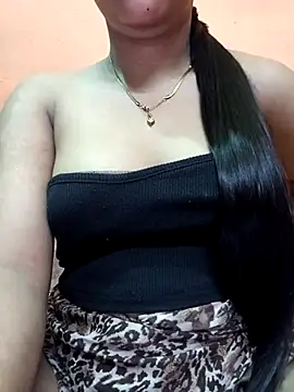 Eisha 20s online show from October 13, 8:55 pm