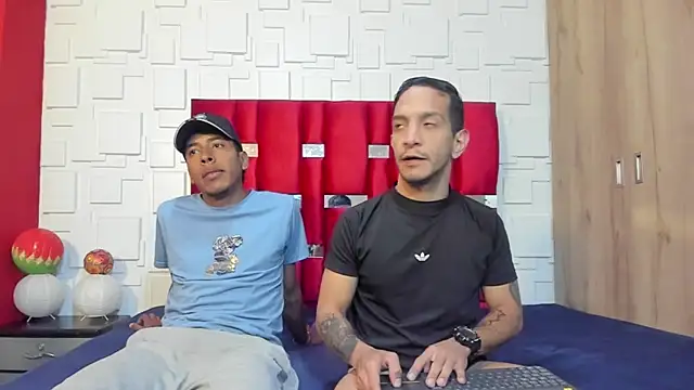 GloryHoleCol online show from February 15, 5:12 pm