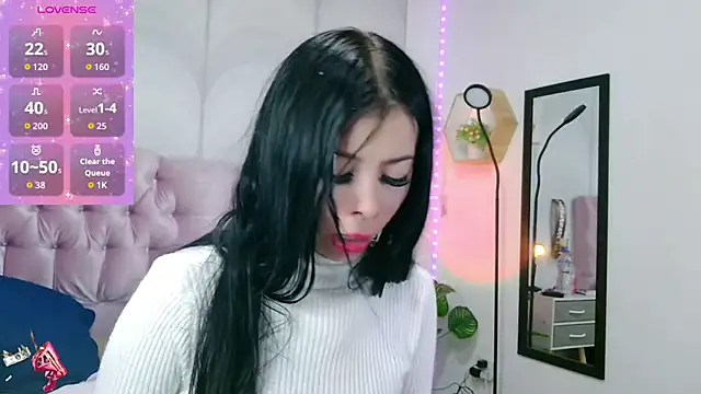 Snapshot of madison_oli chatting on September 29, 5:01 am madison oli online show from September 29, 5:01 am