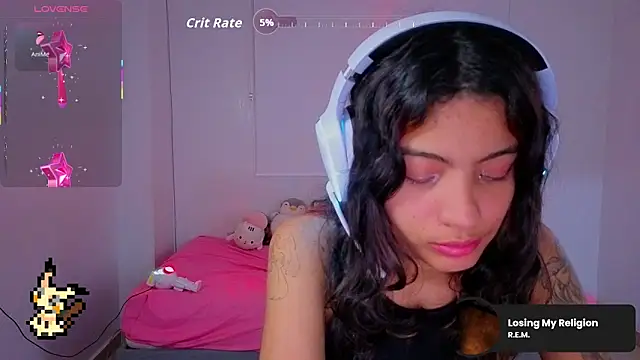 Lovelyamyy online show from December 16, 2:28 am